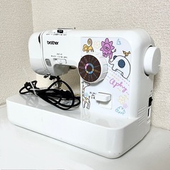 家庭用ミシン　ジャンク品の画像