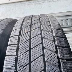 バリ山　BRIDGESTONE ブリヂストン　ブリジストン　VRX3 195/65R15 スタッドレス　タイヤ　2021年製　15インチの画像