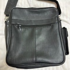 ショルダーバック　黒の画像