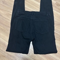 UNIQLO ストレッチスキニーパンツ　Mの画像