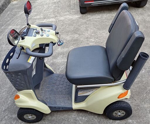 【更新】スズキ セニアカー ET4D7-1　2016年式　ペールイエロー(ZUY)