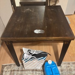 アンティーク テーブルの画像