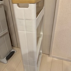キャスター付き隙間収納ラック　の画像