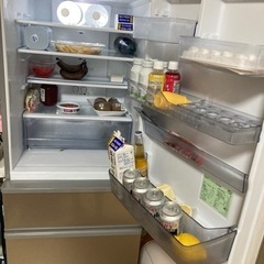 冷蔵庫の画像