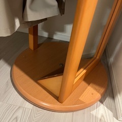 鏡つき衣装収納　　回転式ミラーハンガー　　の画像