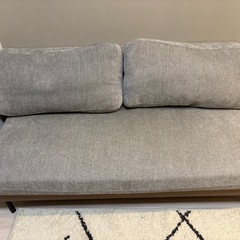 【美品】2人掛けソファ  ライトグレー×アッシュブラウンの画像