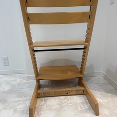【美品】STOKKE トリップ トラップ　ストッケ　ナチュラル シリアル3の画像