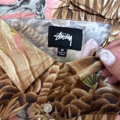 Stussy シャツ 、Versace半ズボン の画像