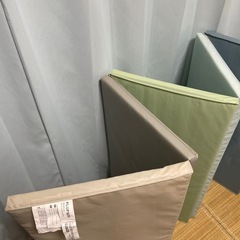 IKEA 折り畳みマット PLUFSIGの画像