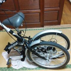 折りたたみ自転車の画像