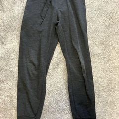 【2本セット】UNIQLO ウルトラストレッチアクティブジョガーパンツ　XSの画像