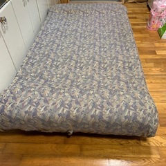 ソファーベットあげます。の画像