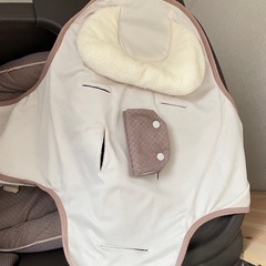【アップリカ】ゆらリズムオート　ハイチェア　の画像