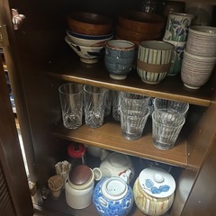 食器の画像