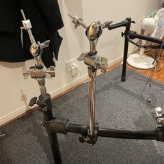 Roland v-drum ラックとマットのみの画像