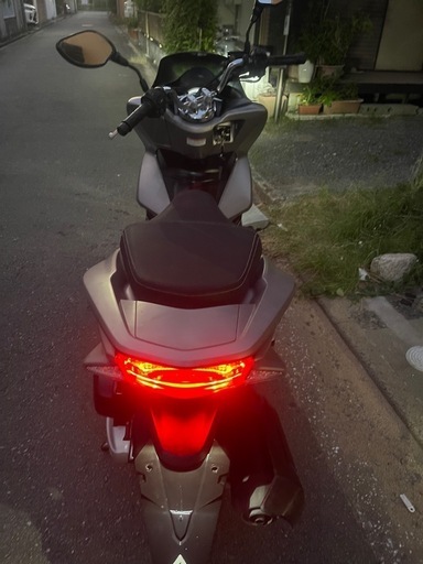 ホンダ PCX 125cc  JF56