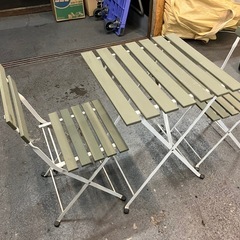 IKEA ガーデンテーブル　チェア×2の画像
