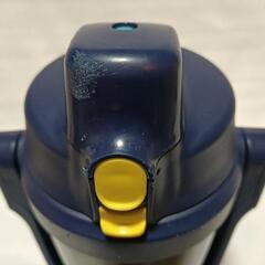 THERMOS 水筒（2.0L）の画像