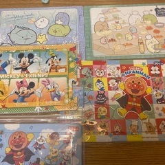 アンパンマン  ミッキーマウス すみっこ パズルの画像