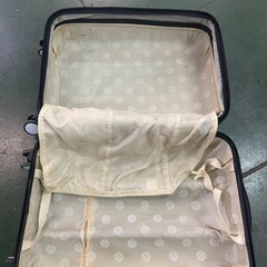 スーツケースの画像
