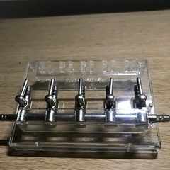 中古　エアポンプ分配5連　水槽の画像