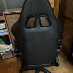 Dowix ゲーミングチェアの画像