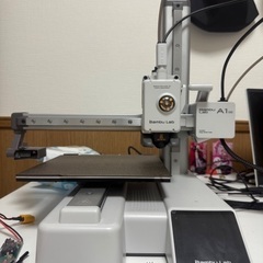Bambu Lab A1 mini 3Dプリンター（未使用・新品同様）＋純正PLAマット付きの画像