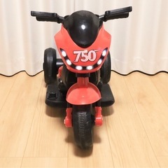 Makamsui (マカムスイ) バイク ライドオン おもちゃ 子供用 1-6歳 3輪バイク 三輪三輪 電動三輪車 Bluetooth対応リモコン バッテリー駆動 リバース機能付き の画像