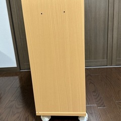 キャスター付き棚の画像