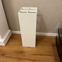 【美品】ニトリ　傘立ての画像