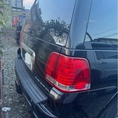 車検取立て　リンカーンナビゲーター　6万マイルの画像