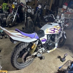 XJR ベースの画像