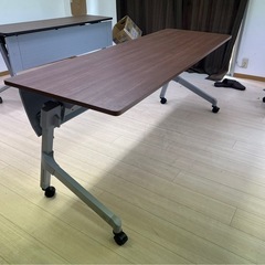 オフィステーブル（折りたたみ式）の画像