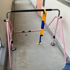 鉄棒の画像