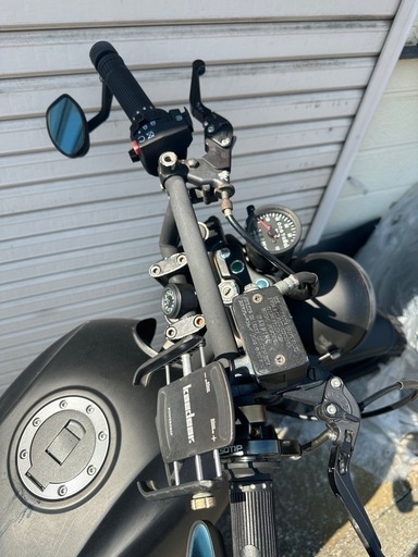 スズキ　グラストラッカービッグボーイ　フルカスタム　モングレル風