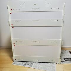 ディズニー英語システム収納ラックの画像