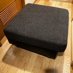 【無料】2人掛けソファー、オットマン着き！の画像