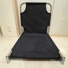 折りたたみ式アウトドアベッドの画像