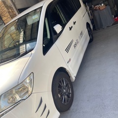 Nissan Serena 20X S-Hybrid là một pin mới với camera của động cơ Navi Cùng một thời gian, v.v., giống như "mặt trời" giống như "mặt trời" và "mặt trời" ( Tháng 5 năm 2027)の画像