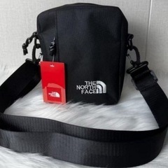 ④ 新品未開封品‼️　THE　NORTH　FACE　ノースフェイス　ショルダーバック‼️の画像