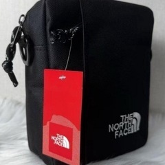 ④ 新品未開封品‼️　THE　NORTH　FACE　ノースフェイス　ショルダーバック‼️の画像