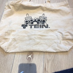 TEIN ロゴプリント トートバッグの画像