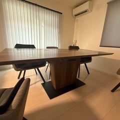 ダイニングテーブル＋イス4〜6人掛けの画像
