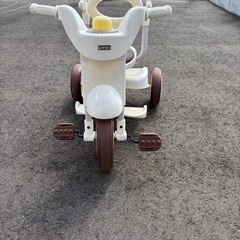 iimo tricycle（イーモ）折りたたみ式三輪車　ホワイトの画像