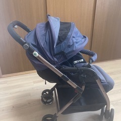 Aprica ベビーカーの画像