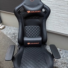 高級ブランドゲーミングチェアの画像