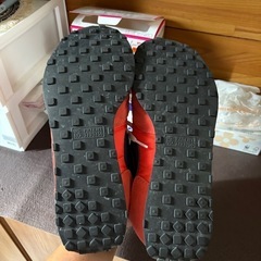 Nike カジュアルスニーカー オレンジ/ネイビの画像