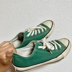 オールスター　コンバース　スニーカー　緑の画像