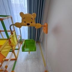 プーさんジャングルジム・ブランコ・鉄棒の画像