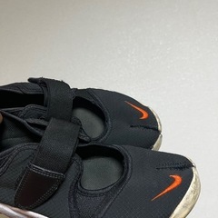 NIKE エアリフトブリーズDN1の画像